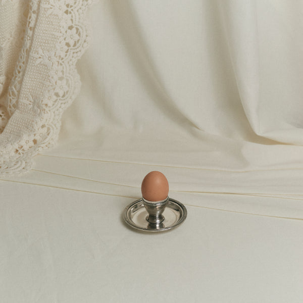 Coquetier ancien en argent plaqué