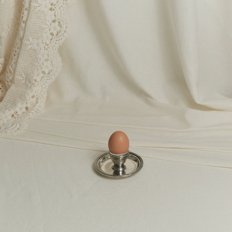 Coquetier ancien en argent plaqué