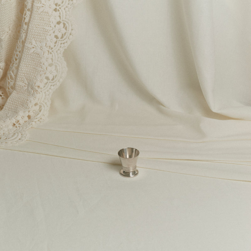 Coquetier ancien en argent plaqué