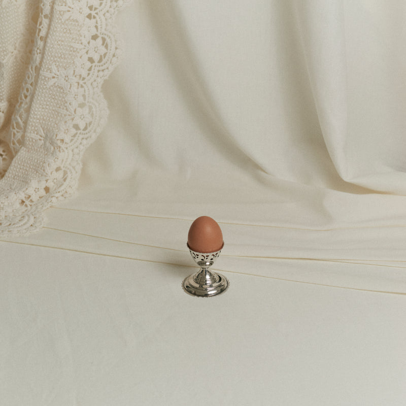 Coquetier ancien en argent plaqué