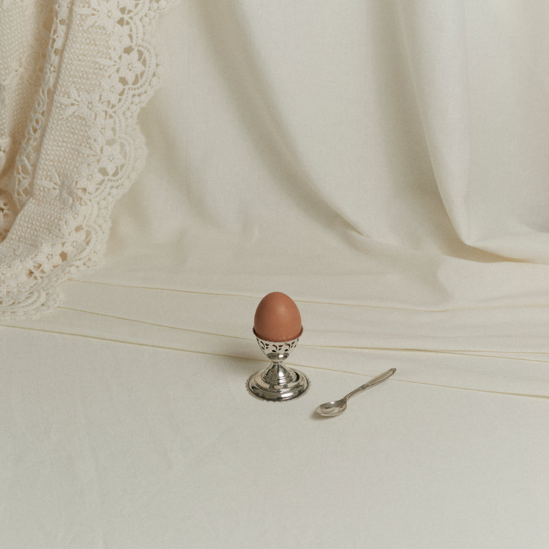 Coquetier ancien en argent plaqué