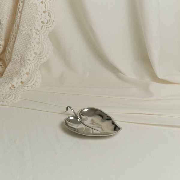 Vide-poche en métal chromé